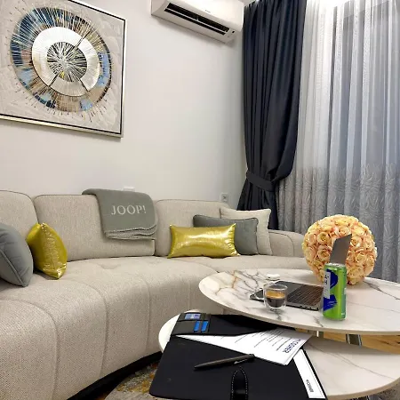 Cosher - Luxury Botique Experience - Mountain View Apartment