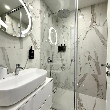 Cosher - Luxury Botique Experience - Mountain View Apartment *