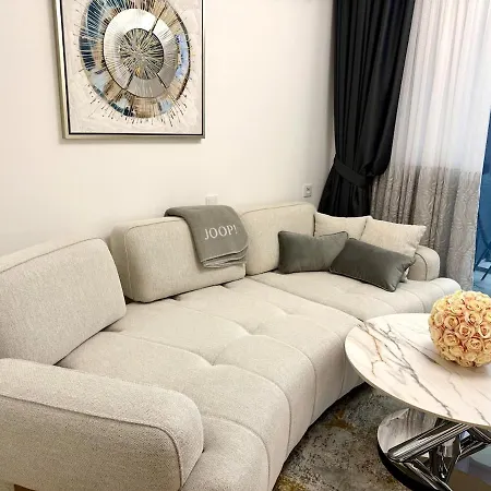 Cosher - Luxury Botique Experience - Mountain View Apartment Sofia